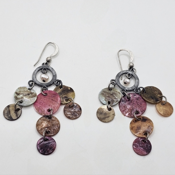 ⭐️40% Off⭐️ Colorful Pearlized Shell Dangle Earrings - Picture 2 of 4